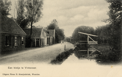 14867 Gezicht in Demmerk met bebouwing en wetering te Vinkeveen uit het zuiden. N.B. De gemeente Vinkeveen is per 1 ...